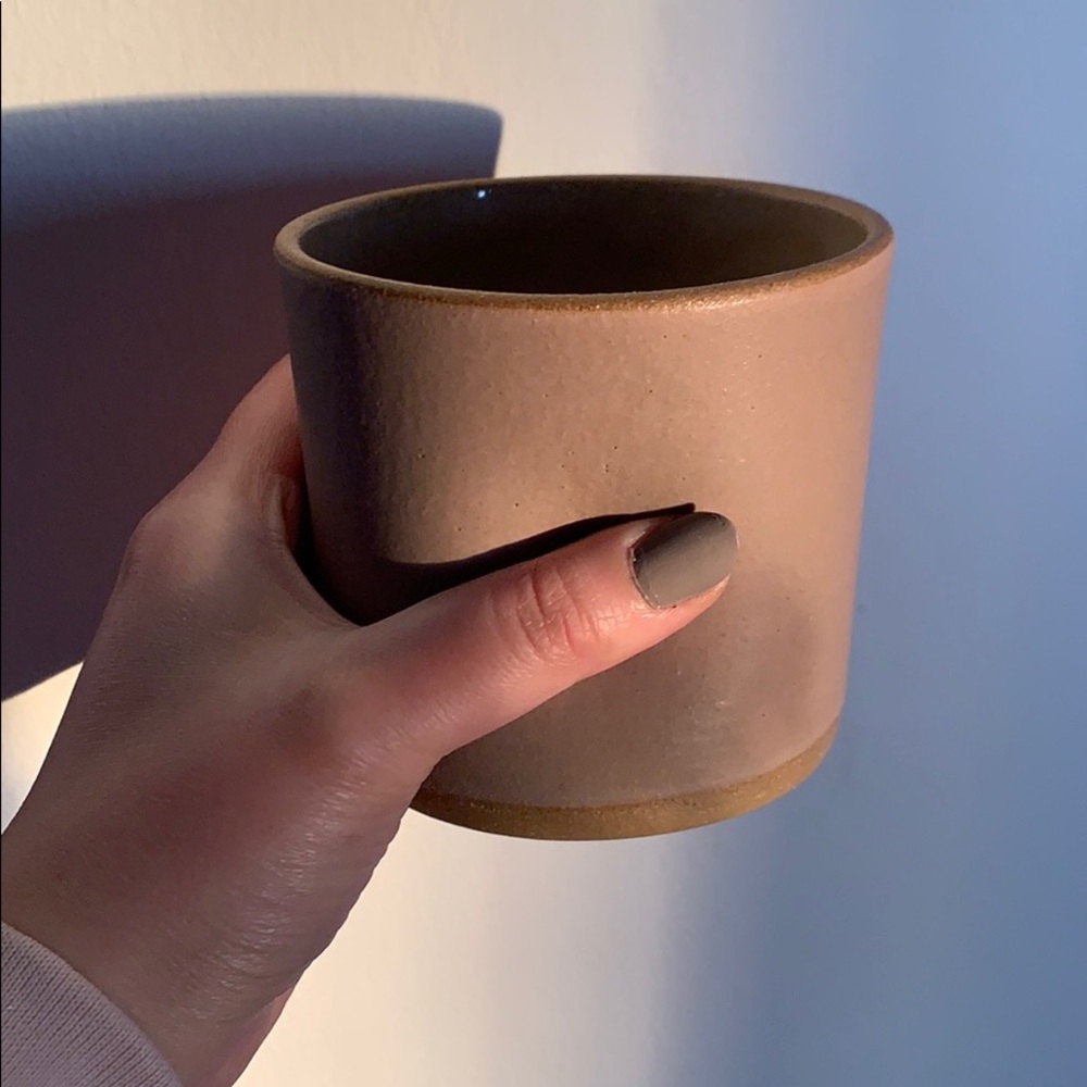 Thumb Ceramic Cup